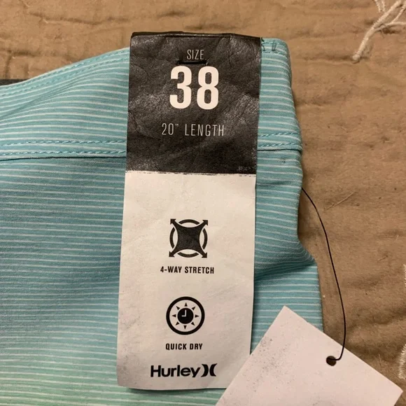 NWT Hurley Quick Dry Shorts!! - Picture 4 of 4